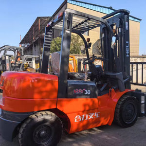 Montacargas Diésel Usado Confiable de 2.5/3/4/5/7/10/15/16/25/30 Toneladas Heli CPCD30 cpcd50 cpcd70 cpcd250 con Triple Freno Principal - Product Image 1