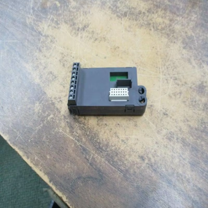 KJ3004X1-EA1 Fieldbus H1 bornier 12P2412X022 Rev. D utilisé nouveau Original prêt Stock automatisation industrielle PLC dédié PLC - Product Image 1