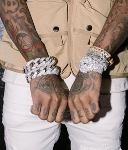 นาฬิกาข้อมือธุรกิจประดับเพชรสายหนังสแตนเลสสำหรับให้เป็นของขวัญหรือความสง่างามในชีวิตประจำวันและการจัดหาทั่วโลก - Product Image 4