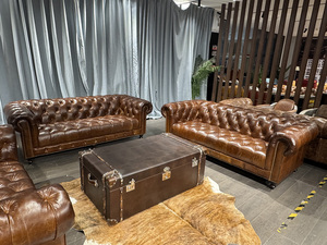 Canapé Chesterfield 3 places en cuir véritable, style vintage américain rétro - Product Image 4