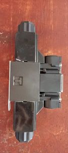 Válvula de Control Direccional Operada por Solenoide SS SS-G01 SS-G03 SS-G01-AR-GR-D2-31 SS-G03-A3X-R-C1-J22 SS-G03-H3Z-GR-D2-J22 Cilindro Hidráulico - Product Image 2
