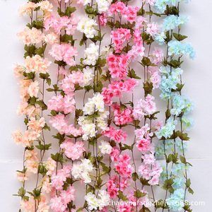 Guirlande artificielle de fleurs de cerisier Zhihui 1,8 m en soie, décoration pour mariage, maison, extérieur, accessoires de photographie - Product Image 1