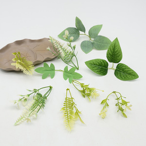 Arrangement floral artificiel Dongchen Crafts, feuilles et fleurs en soie pour décoration de mariage et de maison, style pastoral - Product Image 1