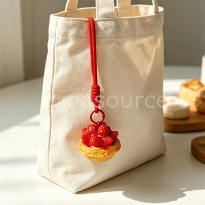 Porte-clés réaliste en forme de tarte aux fruits, mini pendentif pâtissier simulé, cordon tressé fait main pour sac, modèle de dessert en cube feuilleté réaliste, accessoire cadeau - Product Image 4