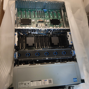 Serveur IA Inspur NF5468M6 4U 2 sockets 8 GPU d'occasion, prend en charge les cartes d'accélération IA et le stockage local de grande capacité - Product Image 2