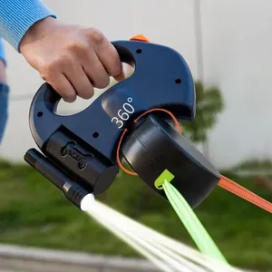 Doppelte Einziehbare Hundeleine mit Licht, Doppelte Haustier-Zugleine, Tragbarer, Drehbarer Haustier-Leinengurt für das Spazierengehen mit 2 Hunden - Product Image 1