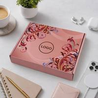 Usine Design Personnalisé Logo Papier Ondulé Pliant Boîte Mailer Emballage Boîte D'expédition Rose Couleur Impression Robe De Luxe