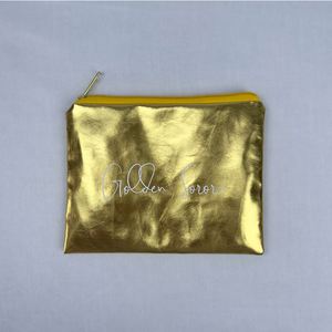 กระเป๋าเครื่องสำอางแบบพกพา คุณภาพระดับ OEM หนัง PU ซิปโลหะสีทอง ปิดผนึกอย่างดี เงางาม โลโก้สั่งทำได้ - Product Image 2