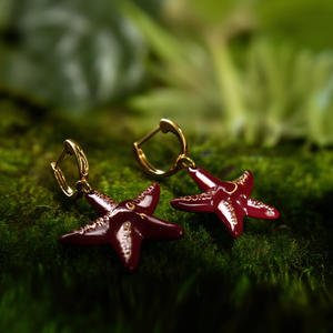 Pendientes de Estrella de Mar en Acero Inoxidable 316L con Baño de Oro PVD, Joyería de Moda Sostenible y Resistente - Product Image 3