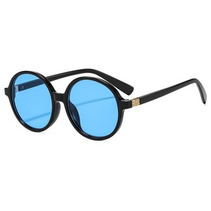 <b>Round</b> <b>Frame</b> Sunglasses Leopard Print UV400 Women's Fashion Sunshades Class 2 PC Lens - Product Image 3