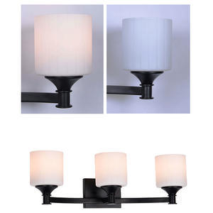 Lámparas de Pared de Diseño Moderno con Cuerpo de Metal y Vidrio, Control de Interruptor, 2700K, Iluminación Interior de Alta Calidad - Product Image 4