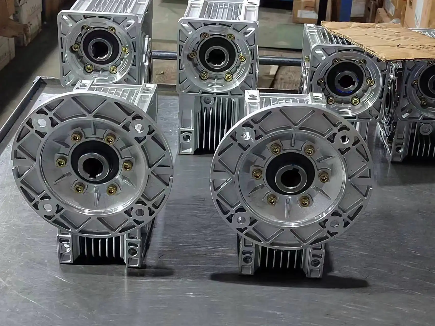 RV Serie Schneckengetriebe-Schnellzugschale RV025 mit dem Verhältnis 7,5/10/15/20/25/30/40/50/60