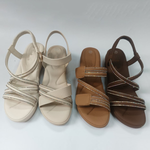 <span class=keywords><strong>Sandali</strong></span> con Zeppa e Plateau da <span class=keywords><strong>Donna</strong></span>, Comodi <span class=keywords><strong>Sandali</strong></span> Sportivi con Cinturino Posteriore, Suola Spessa, Scarpe Estive Casual da Spiaggia con Dettagli Metallici - Product Image 4