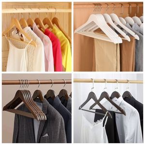 ราวแขวนเสื้อผ้าไม้ทันสมัยสำหรับเดินทาง รับผลิตแบบ OEM และ ODM ราวแขวนเสื้อผ้าไม้แบบกำหนดเองสำหรับเด็ก - Product Image 5