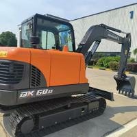 Mini-excavatrice sur chenilles d'occasion Doosan DH60D de 6 tonnes, d'origine coréenne, petite pelle hydraulique d'occasion à faible nombre d'heures de fonctionnement pour usage agricole et municipal