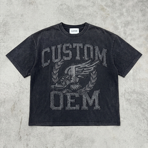 เสื้อยืดโอเวอร์ไซส์ทรงบ็อกซี่ ตัดเย็บแบบครอป ไหล่ตก แต่งลายปักแบบแอพพลิเค ผ้าฝ้าย 100% หนัก 330 GSM สไตล์วินเทจทำสีซีดแบบดิสเทรส รับผลิตตามแบบ OEM - Product Image 1
