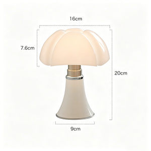 Lampe de poche <span class=keywords><strong>Martinelli</strong></span> <span class=keywords><strong>Luce</strong></span> <span class=keywords><strong>Mini</strong></span> Bat en aluminium avec variateur tactile, recharge USB et batterie rechargeable de 3000 mAh - Product Image 6