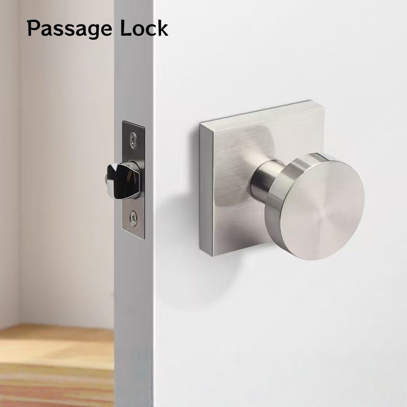 Serrure de passage en argent brossé