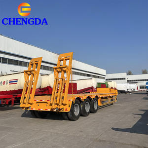 Semirremolque de Cama Baja con Tanque de Combustible, 3 Ejes, 60 Toneladas, Neumáticos Sin Cámara 315/80R22.5, Precio de Fábrica - Product Image 2