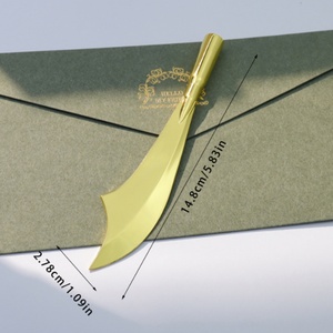 Abridor de cartas personalizado de acero con forma de espada, diseño de herramienta, para mujer, para lectura, con grabado de letras, para kits de papel - Product Image 2