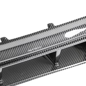 Kit de carrosserie en fibre de carbone sèche OEM pour Mercedes Benz W118 C118 CLA Class <span class=keywords><strong>AMG</strong></span> <span class=keywords><strong>CLA35</strong></span> CLA45S Nouveau diffuseur de lèvre de pare-chocs arrière Spoiler - Product Image 4