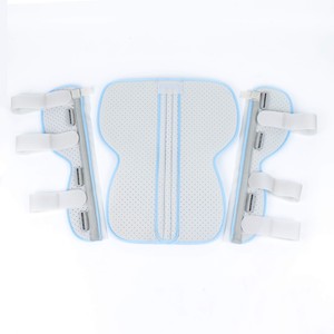 Inmovilizador de rodilla de tres paneles ajustable, con refuerzos de aluminio para estabilidad postoperatoria, mantiene la rodilla en posición recta - Product Image 4