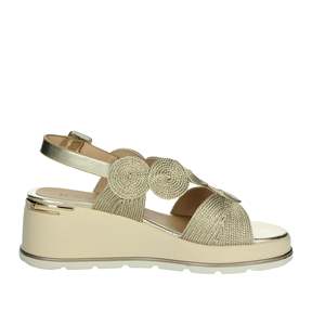 Sandalias de Plataforma Metálicas Plateadas para Mujer, Modelo K 11002, de Keys, para Verano - Product Image 4