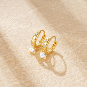 Pendientes de Plata 925 con Diseño de Estrella y Luna, con Zirconia en Forma de Gota de Agua, para Uso Diario - Product Image 2