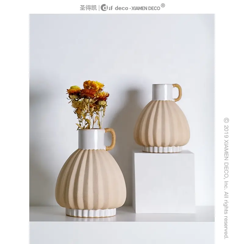 New product 2022 popular custom print vases unpainted bisque ceramic vase minimalist home decor