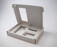 Boîte de présentation en papier kraft écologique biodégradable de qualité supérieure avec logo personnalisé pour les cils, le maquillage et les produits de beauté, avec revêtement UV brillant