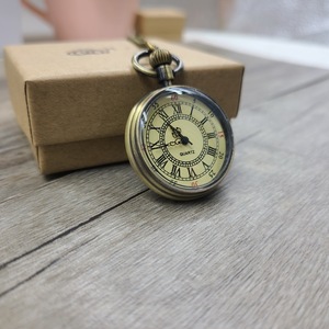 <span class=keywords><strong>Montre</strong></span> de poche ronde antique en bronze simple de style grand-père anglais ancien, collier <span class=keywords><strong>pendentif</strong></span> - Product Image 5