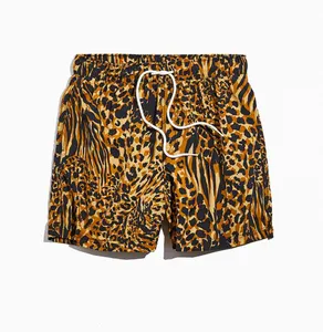 Fabricantes de roupas shorts personalizados estampados de leopardo Shorts soltos de poliéster e elastano para homens de estampa alta e alta