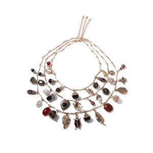 Nouveau collier ras du cou en alliage plaqué argent de haute qualité avec chaîne à maillons en strass en acrylique transparent en forme de coeur pour les anniversaires - Product Image 3