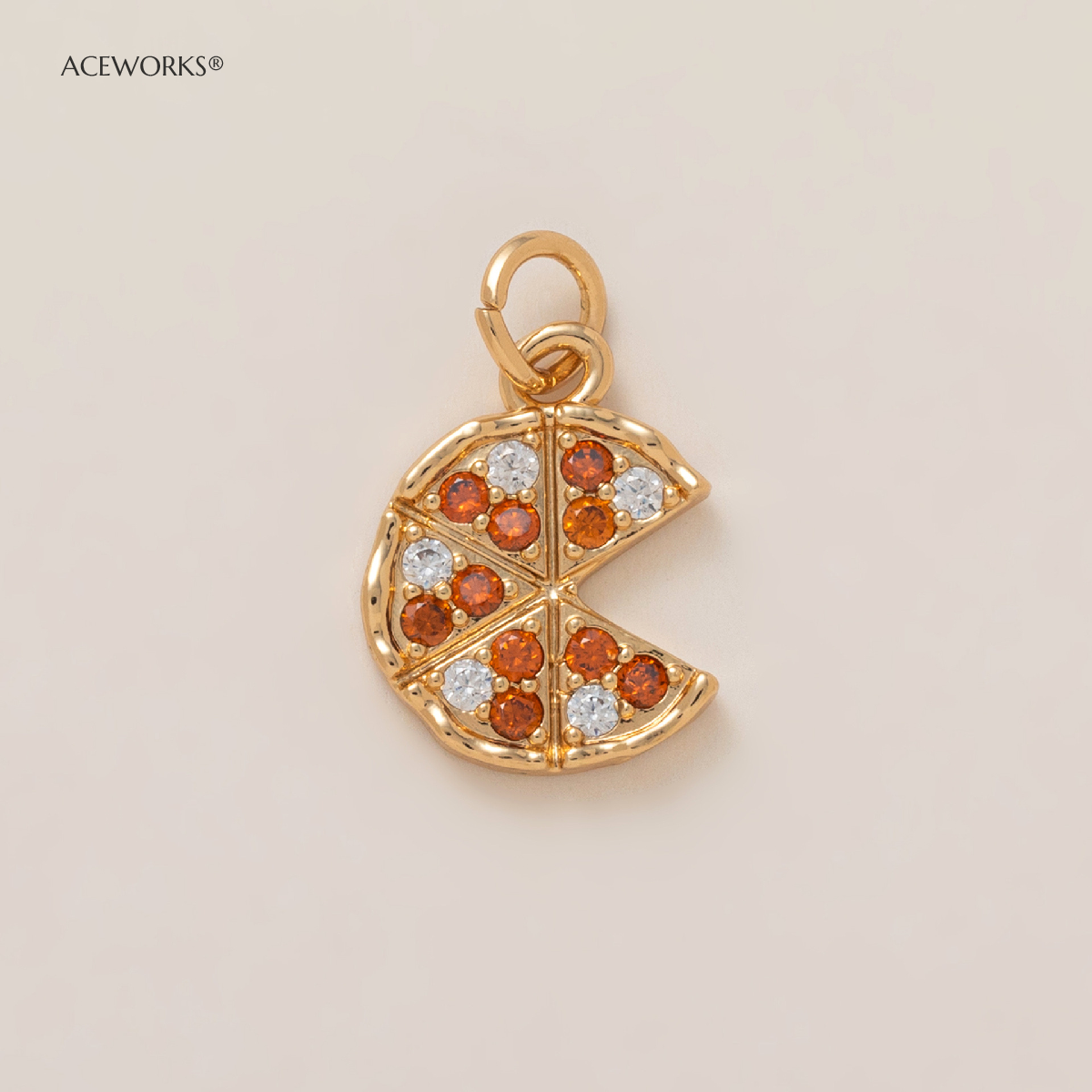 Pizza pendant-Gold
