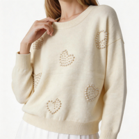 Pull-over Femme Oversize Col Rond Perlé Cœur 3D Élégant en Maille Douce pour l'Hiver – Marque Privée