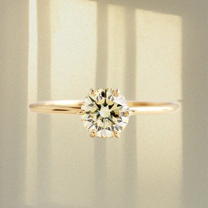 แหวนแต่งงานผู้หญิงดีไซน์เงินแท้ 925 ประดับเพทายสีเหลืองจาก UM JEWELRY - Product Image 5