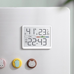 Orologio Elettronico Magnetico Moderno e Semplice per Frigorifero con Sveglia, Calendario, Misurazione dell'Umidità, Display LCD Modello 802 - Product Image 3