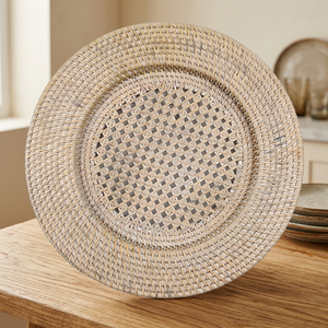 Offre Spéciale : Assiettes de Présentation Modernes en Rotin DHT Artisanat Vietnamien, Écologiques, Couleurs Personnalisables – Vente en Gros de Napperons et Tapis à Prix Abordables en Ligne - Product Image 2