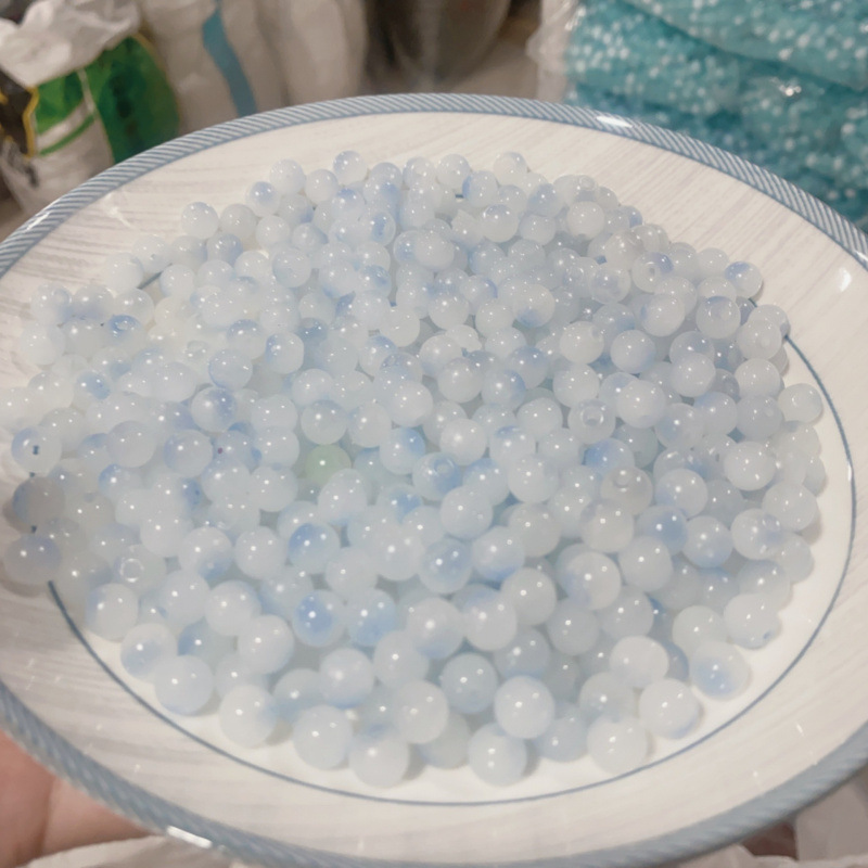 White and blue [8mm light-sensitive color-changing beads]