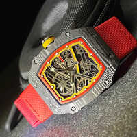 Montre mécanique pour homme de luxe personnalisée, boîtier en fibre de carbone TNPT haut de gamme, mouvement à remontage automatique, aiguilles lumineuses, cadran élégant