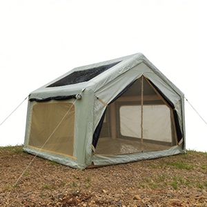 Tente gonflable portable avec un volume de rangement ultra compact pour les excursions de camping en moto ou à vélo - Product Image 4