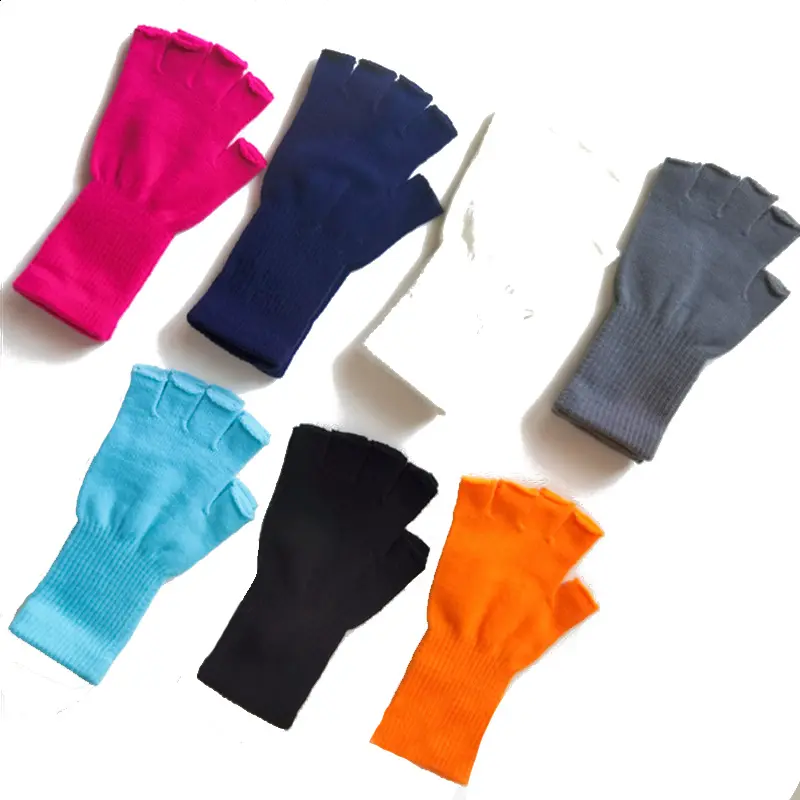 Promotie Op Maat Gemaakte Logo Print Volwassen Gebreide Halve Vingerhandschoen Unisex Lange Mouw Acryl Vingerloze Handschoen