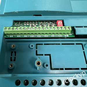 1 Unidad de Convertidor de Frecuencia EURA E1000 Usado, 3.7KW 380V E1000-0037T3 - Product Image 2