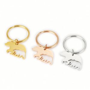 Porte-clés en acier inoxydable avec pendentif ours aux pieds dodus, style dessin animé créatif et simple, avec accessoires métalliques tendance, cadeau pour maman - Product Image 2