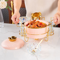 Services de table en céramique en gros, vaisselle en porcelaine de luxe, service de table en céramique, pot à soupe en céramique et ensemble de bols en verre avec support doré