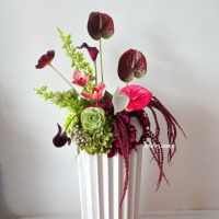 Arrangement de fleurs artificielles rose pastel et bleu, centre de table de mariage avec Anthurium, marguerite et rose, décoration de table de fête