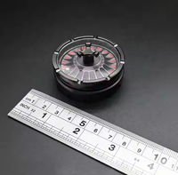 High Speed Spinner Board Würfel mit Black Box Factory Großhandel rotierende Kompass Metall würfel Zappeln Roulette DND