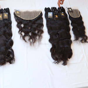 Paquets de cheveux indiens ondulés bruts avec fermeture Vendeur de cheveux non traités Vente en gros Paquet de cheveux vierges indiens à cuticule alignée avec devant - Product Image 2