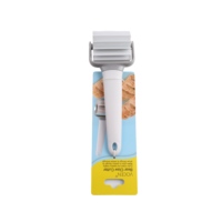 Vente en gros OEM de couteaux à pizza, à pain, à biscuits et à pâtisserie jetables en plastique rectangulaires, moule à rouleaux, coupe-lattice
