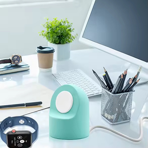 Accessoire de bureau Base en silicone avec compatibilité de charge sans fil Support de montre intelligente non résistant à l'eau <span class=keywords><strong>pour</strong></span> la série <span class=keywords><strong>Apple</strong></span> <span class=keywords><strong>Watch</strong></span> - Product Image 2